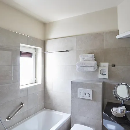 Hotel Binnenhof 4*